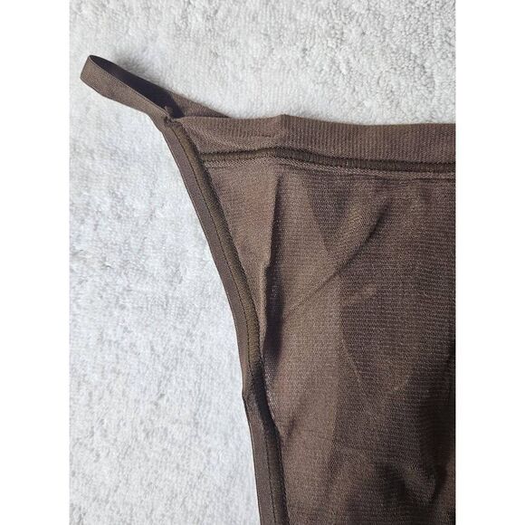 Skims string  panty Nwt - Picture 2 of 8